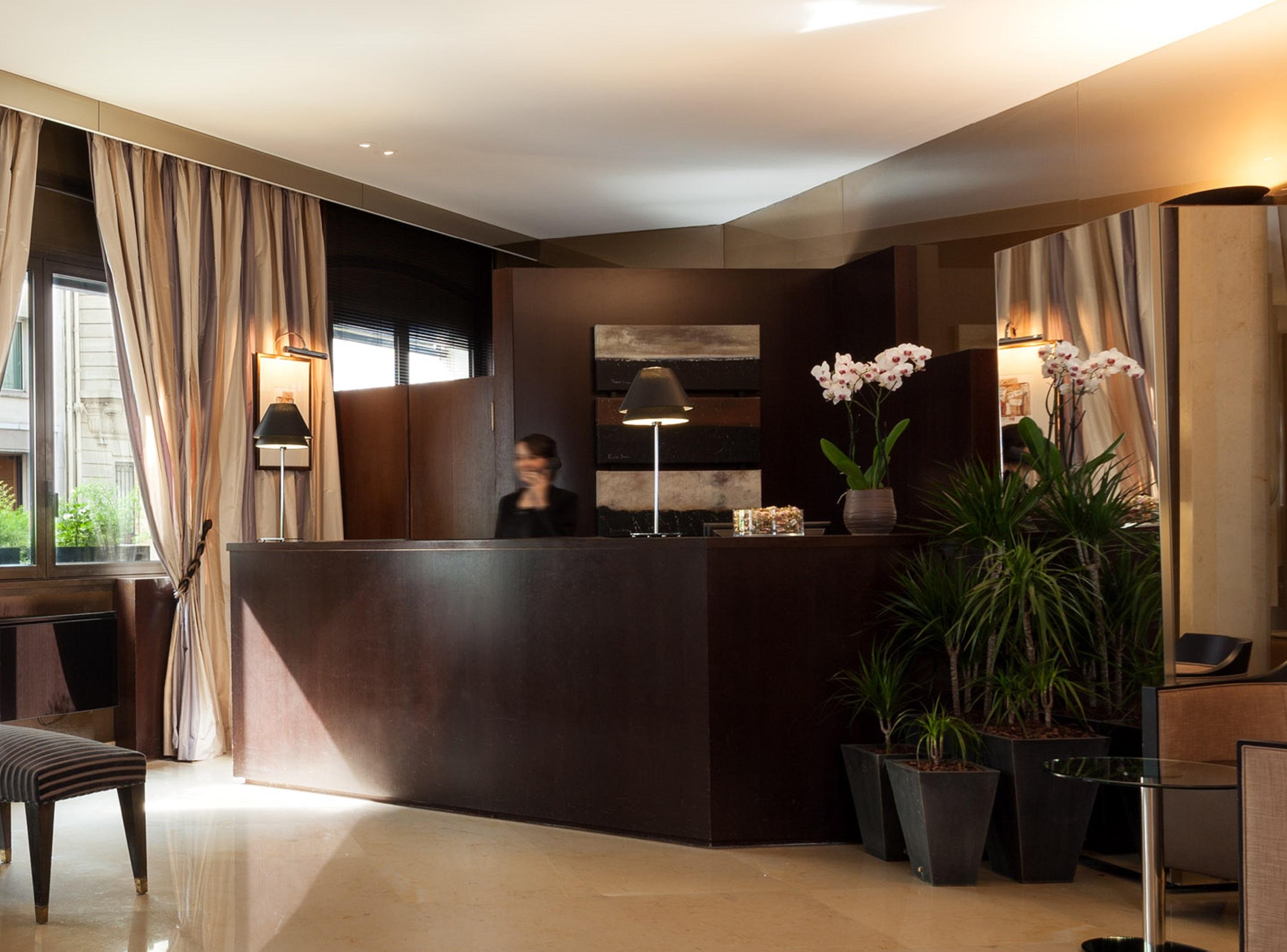 La Residence Du Roy Paris Champs Elysees Bagian luar foto